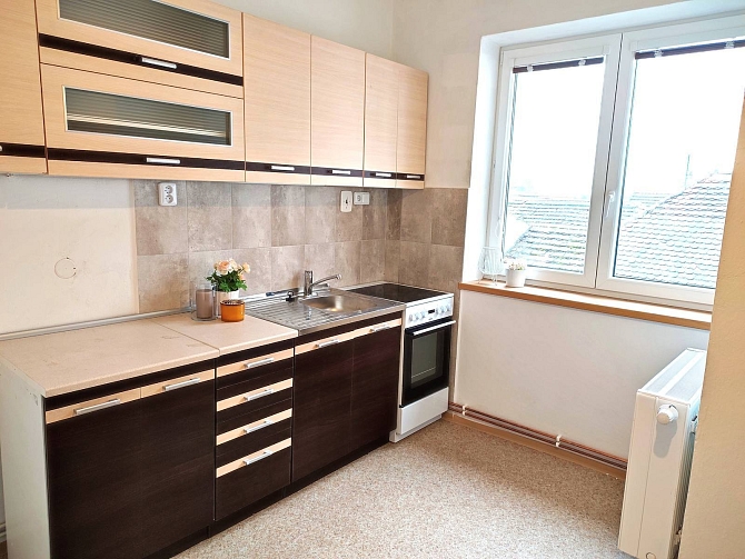 Pronájem bytu 1+1 35 m², Náměstí, Křemže