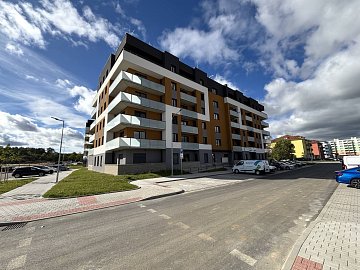 Pronájem bytu 3+kk 62 m², Branišovská, České Budějovice-České Budějovice 2