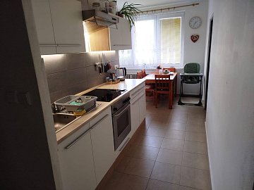 Pronájem bytu 2+1 63 m², sídliště Vajgar, Jindřichův Hradec-Jindřichův Hradec III