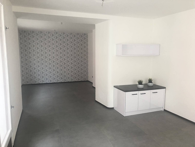 Pronájem komerčních prostor obchodní prostory 40 m², Školní, Jindřichův Hradec-Jindřichův Hradec I