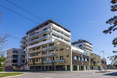 Pronájem bytu 2+kk 59 m², O. Nedbala, České Budějovice-České Budějovice 2