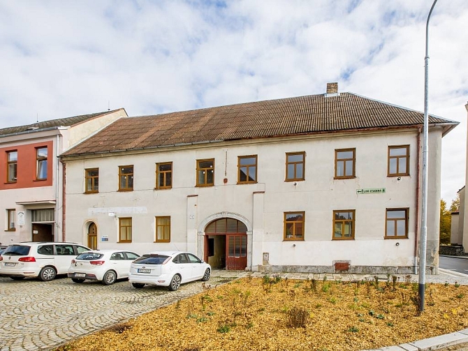 Prodej domu rodinný 280 m² pozemek 1135 m², Tyršova, Studená