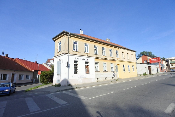 Pronájem bytu 1+1 65 m², Novohradská, České Budějovice-České Budějovice 6