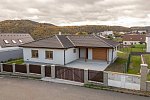 Prodej domu rodinný 107 m² pozemek 735 m², Na Vyhlídce, Králův Dvůr-Levín
