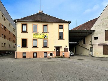 Pronájem komerčních prostor sklady 130 m², Mánesova, České Budějovice-České Budějovice 6