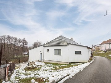 Pronájem bytu 1+kk 25 m², Dačice-Toužín