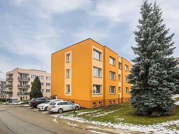 Prodej bytu 3+1 72 m², U Stadionu, Dačice-Dačice V