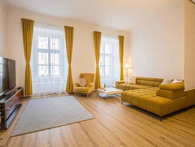 Prodej bytu 2+1 100 m², nám. Míru, Jindřichův Hradec-Jindřichův Hradec I