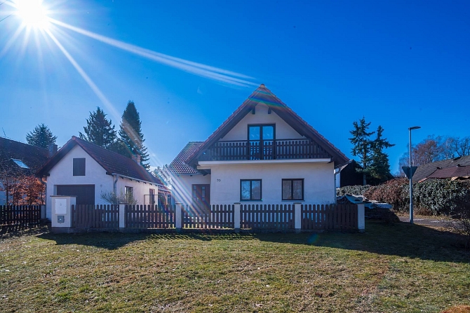 Prodej domu rodinný 197 m² pozemek 642 m², Jindřichův Hradec-Buk