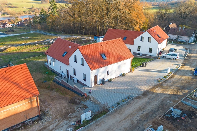 Prodej domu rodinný 120 m² pozemek 258 m², Hluboká nad Vltavou-Purkarec