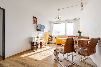 Prodej bytu 2+kk 41 m², Prosecká, Praha-Prosek