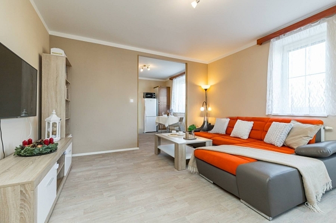 Pronájem bytu 2+1 57 m², Nušlova, Jindřichův Hradec-Jindřichův Hradec V