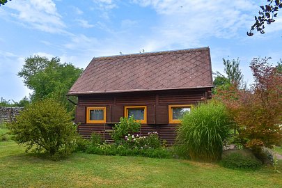Prodej domu chata 40 m² pozemek 1832 m², Nová Včelnice,Jindřichův Hradec,Jihočeský kraj
