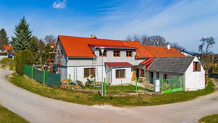Prodej domu rodinný 134 m² pozemek 244 m², K Přehradě, Římov